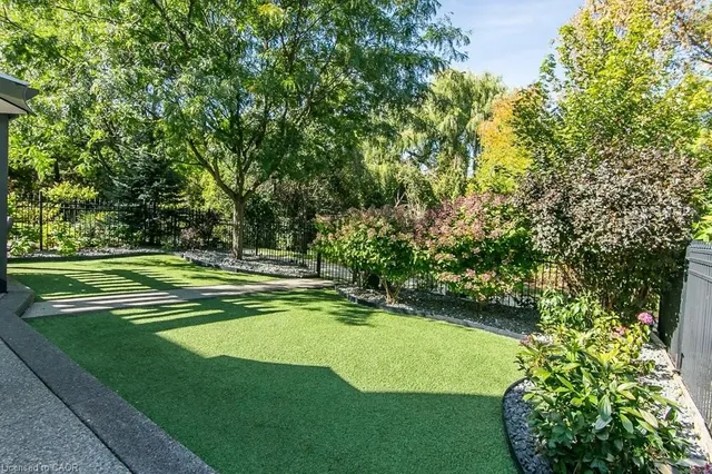 Additional image 29 of 19 Tremaine Dr