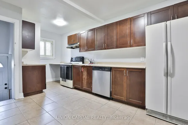 Additional image 7 of 38 Claver Ave