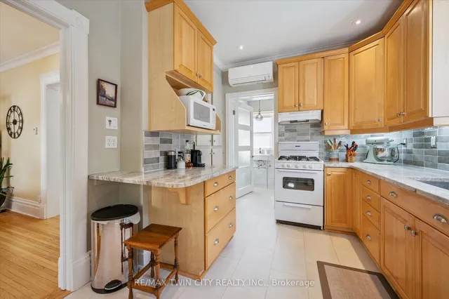 Additional image 14 of 45 Samuel St