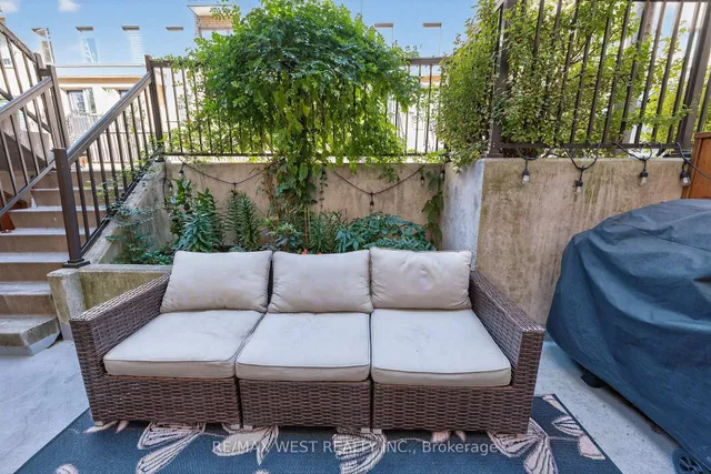 Additional image 9 of 14 Foundry Ave Unit 117