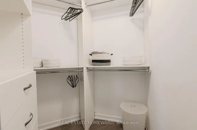 Additional image 23 of 38 Howard Park Ave Unit 424