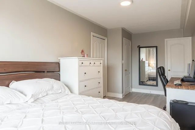 Additional image 36 of 45 Strangford Lane Unit 309
