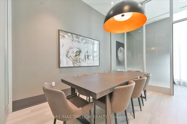 Additional image 36 of 250 Lawrence Ave Unit 801