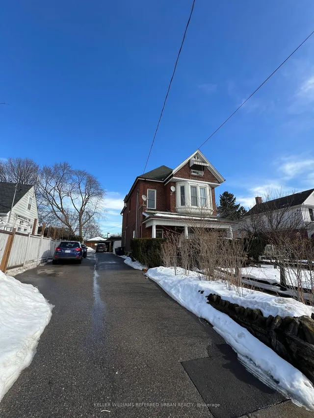 Additional image 3 of 225 Rosemount Ave