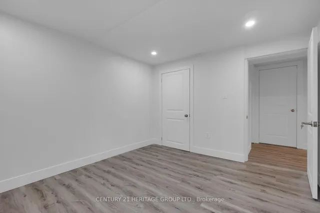 Additional image 41 of 43 Howell Sq