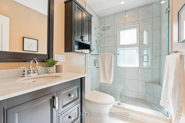 Additional image 16 of 237 Bartlett Ave