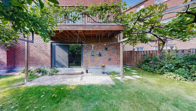 Additional image 45 of 33 Carnival Crt