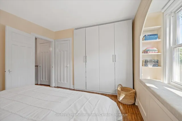 Additional image 20 of 106 Hiltz Ave