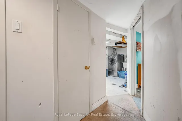 Additional image 26 of 14 Morland Rd