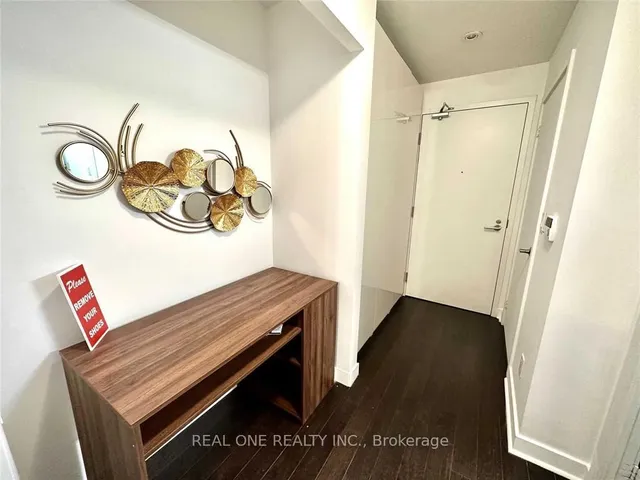 Additional image 11 of 58 Orchard View Blvd Unit 1004
