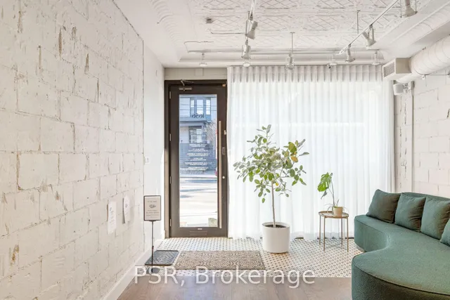 Additional image 15 of 1656 Queen St