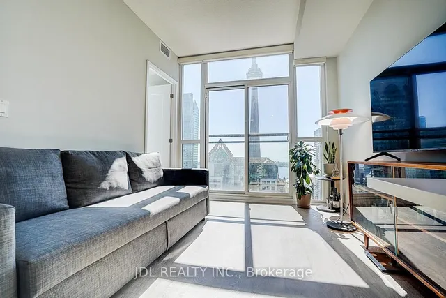 Additional image 17 of 99 John St Unit 3702