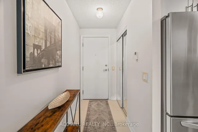 Additional image 2 of 5233 Dundas St Unit 1816