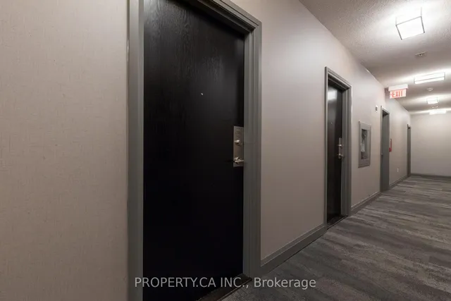 Additional image 26 of 25 Cole St Unit 720