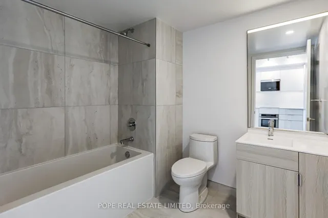 Additional image 16 of 28 Eastern Ave Unit 522