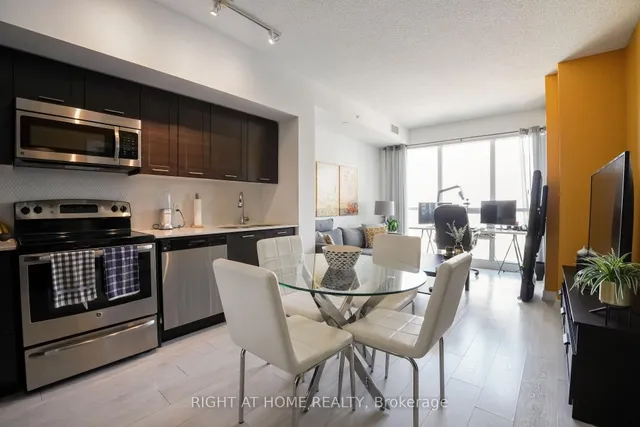 Additional image 7 of 2220 Lakeshore Blvd Unit 3106