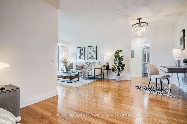 Additional image 23 of 21 Hillcrest Ave Unit 2702