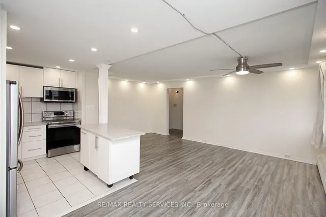 Additional image 16 of 10 Sunny Glen Way Unit 2007