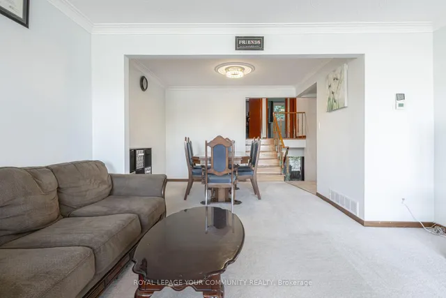 Additional image 19 of 18 Loomis Crt