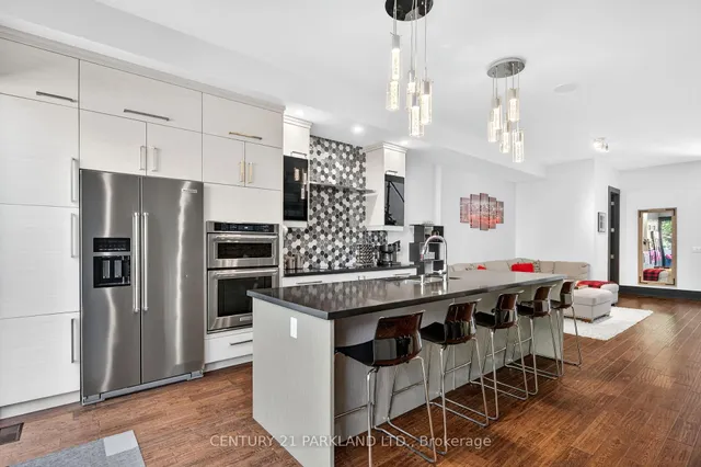 Additional image 18 of 10 Rexford Rd