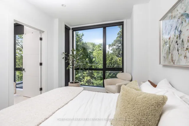 Additional image 19 of 45 Eighth St