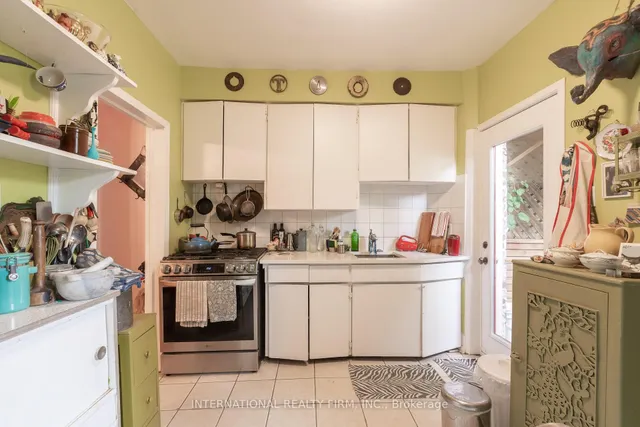 Additional image 13 of 1273 Lansdowne Ave