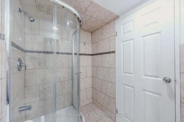Additional image 13 of 10 Markbrook Lane Unit 909