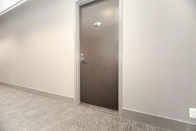 Additional image 4 of 1005 King St Unit 717