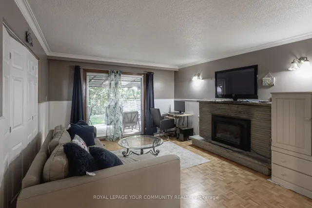 Additional image 36 of 18 Loomis Crt