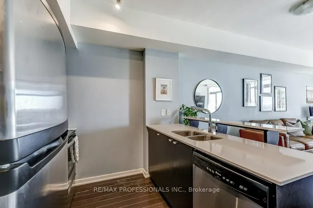 Additional image 5 of 103 The Queensway Ave Unit 2707