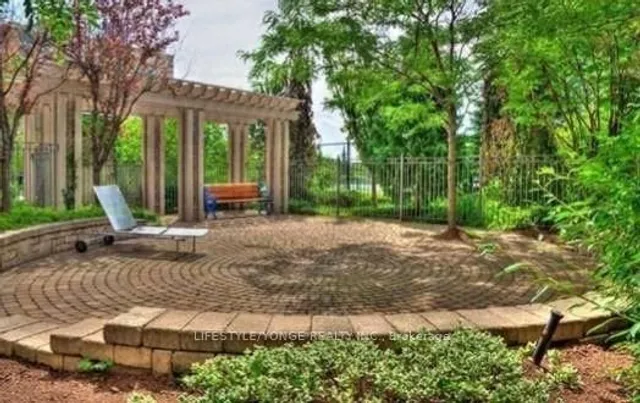 Additional image 20 of 5 Northtown Way Unit 909