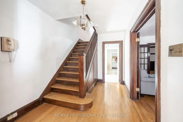 Additional image 4 of 24 Queens Ave