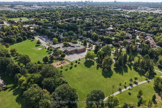 Additional image 42 of 6 Tepee Crt