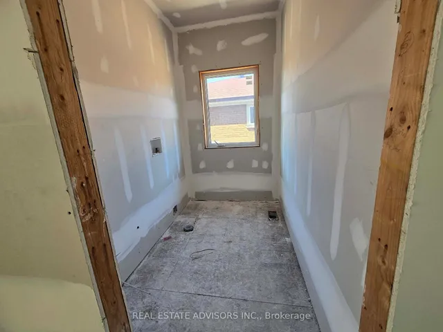 Additional image 10 of 68B Laurel Ave