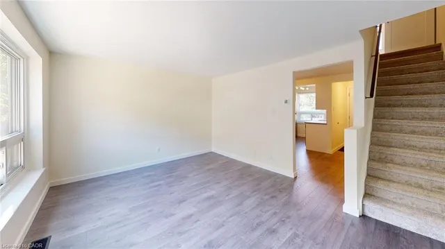 Additional image 19 of 280 Thaler Ave Unit 14