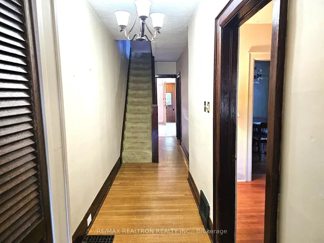 Additional image 4 of 30 Livingstone Ave