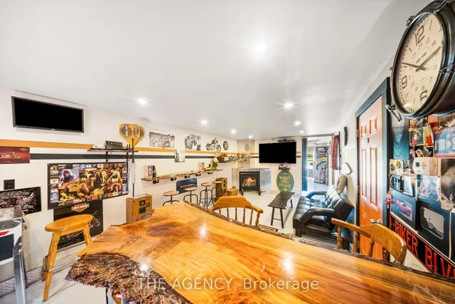 Additional image 30 of 291 Maple Ave