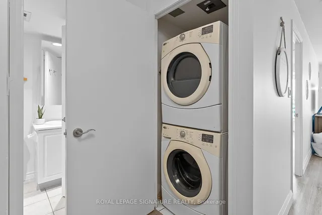 Additional image 13 of 410 Queens Quay Unit 1407