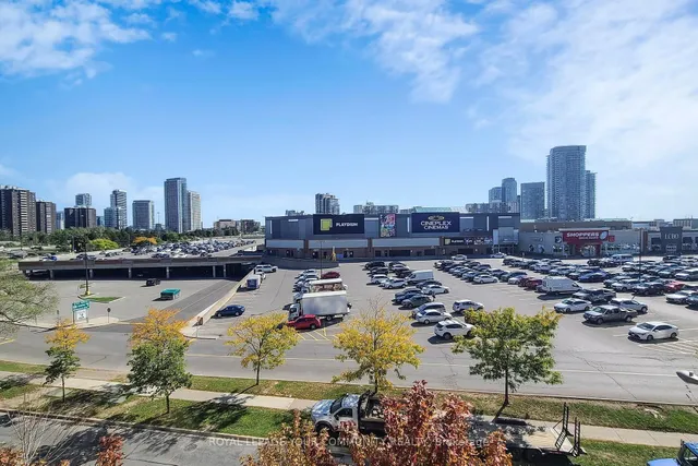 Additional image 33 of 150 Fairview Mall Dr Unit 416