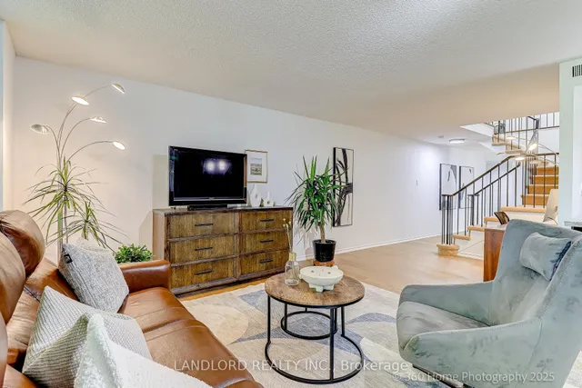 Additional image 14 of 360 Bloor St Unit 207
