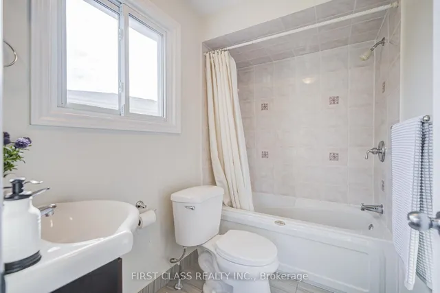 Additional image 16 of 53 Treetops Crt