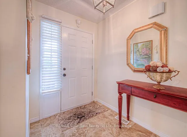 Additional image 4 of 970 Zeller Cres