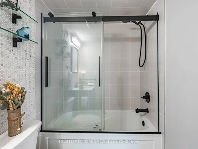 Additional image 26 of 26 APPLEWOOD Lane Unit 44