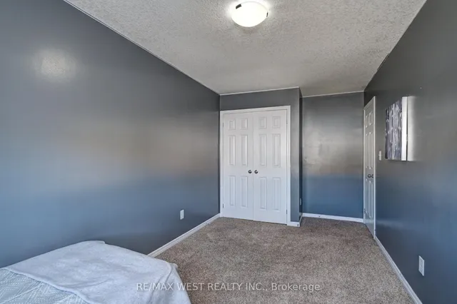 Additional image 31 of 21 Machado St