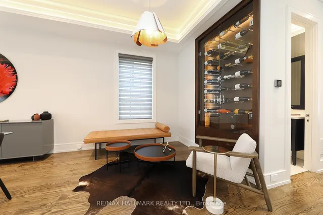 Additional image 9 of 159 Roe Ave