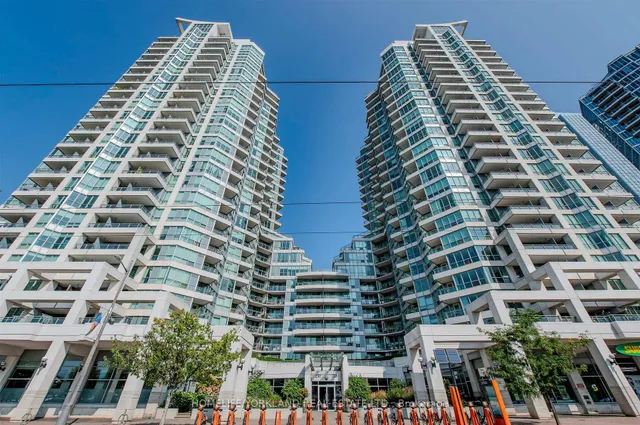 230 Queens Quay Unit 323