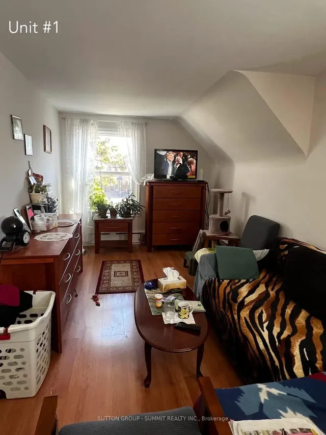 Additional image 3 of 68 NINTH St