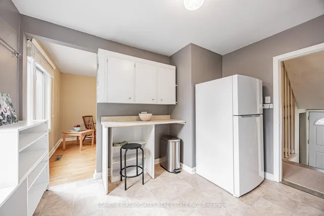 Additional image 18 of 4 Burdock Lane