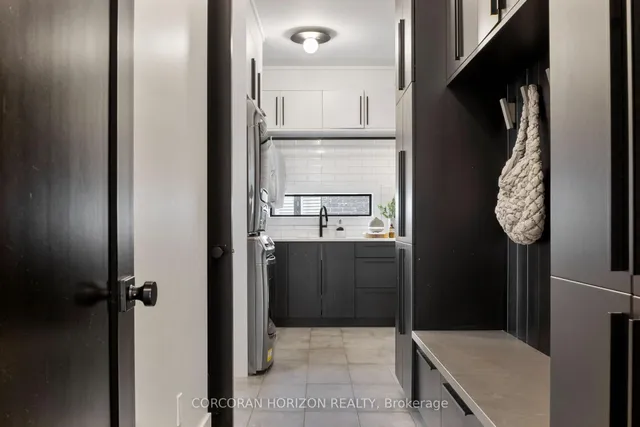 Additional image 17 of 920 Thomas Pedder Crt