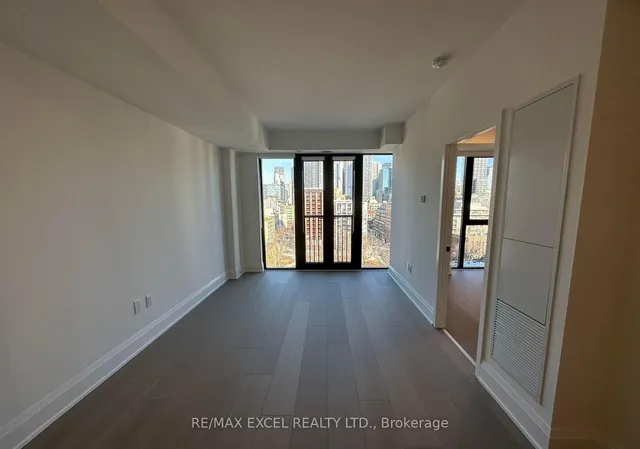 Additional image 3 of 123 Portland St Unit 1203